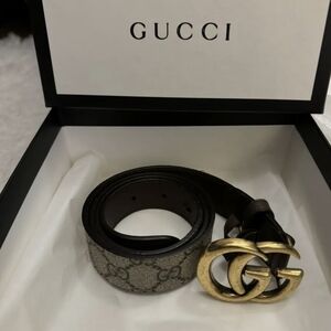 Authentic Gucci GG logo belt 85/34 with box